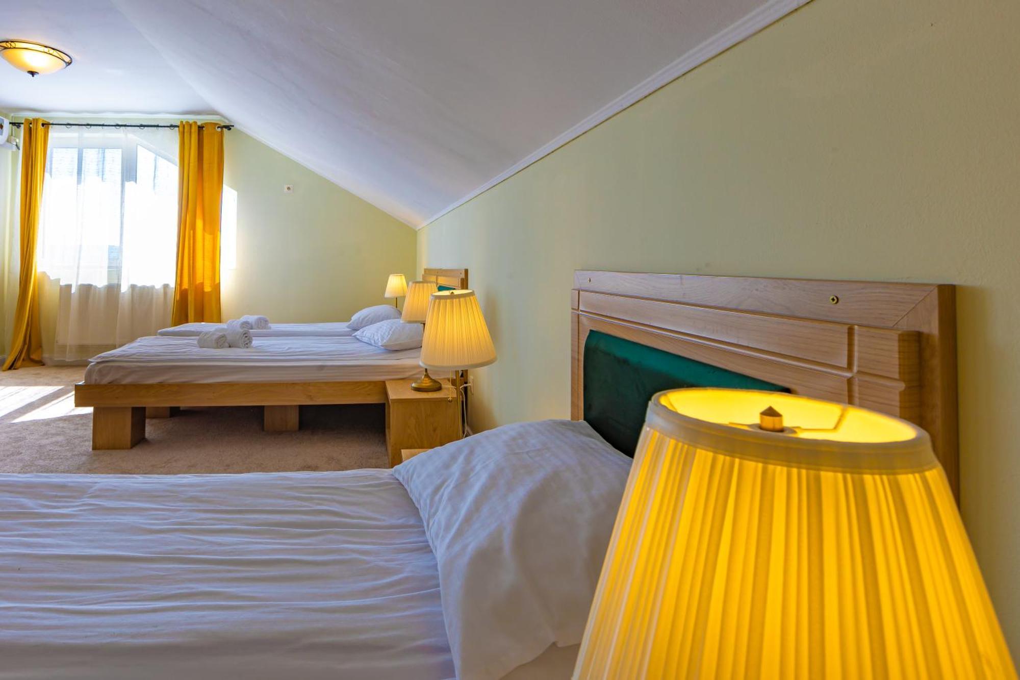 Pension Bella Vista Сигишоара Экстерьер фото