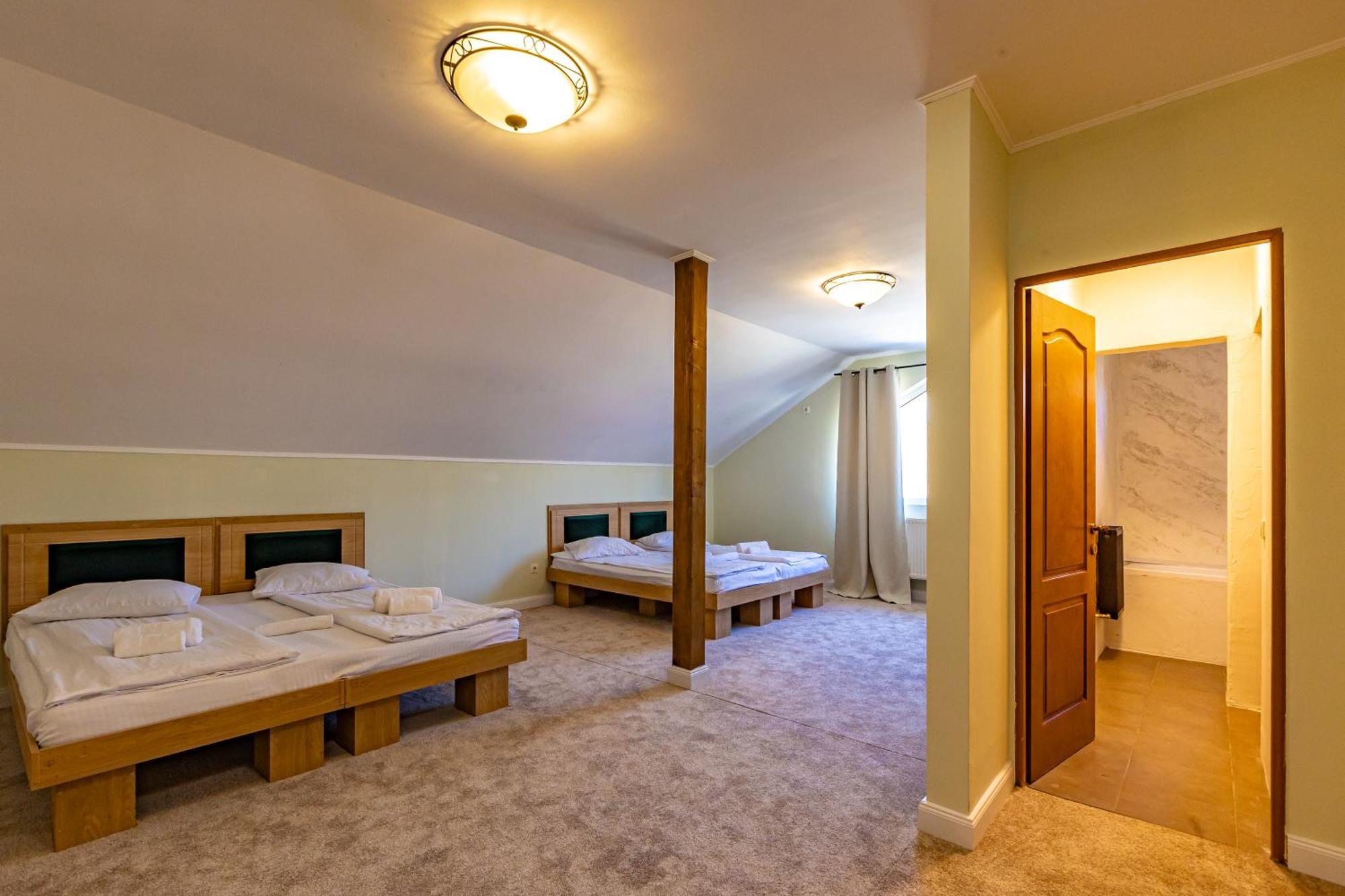Pension Bella Vista Сигишоара Экстерьер фото