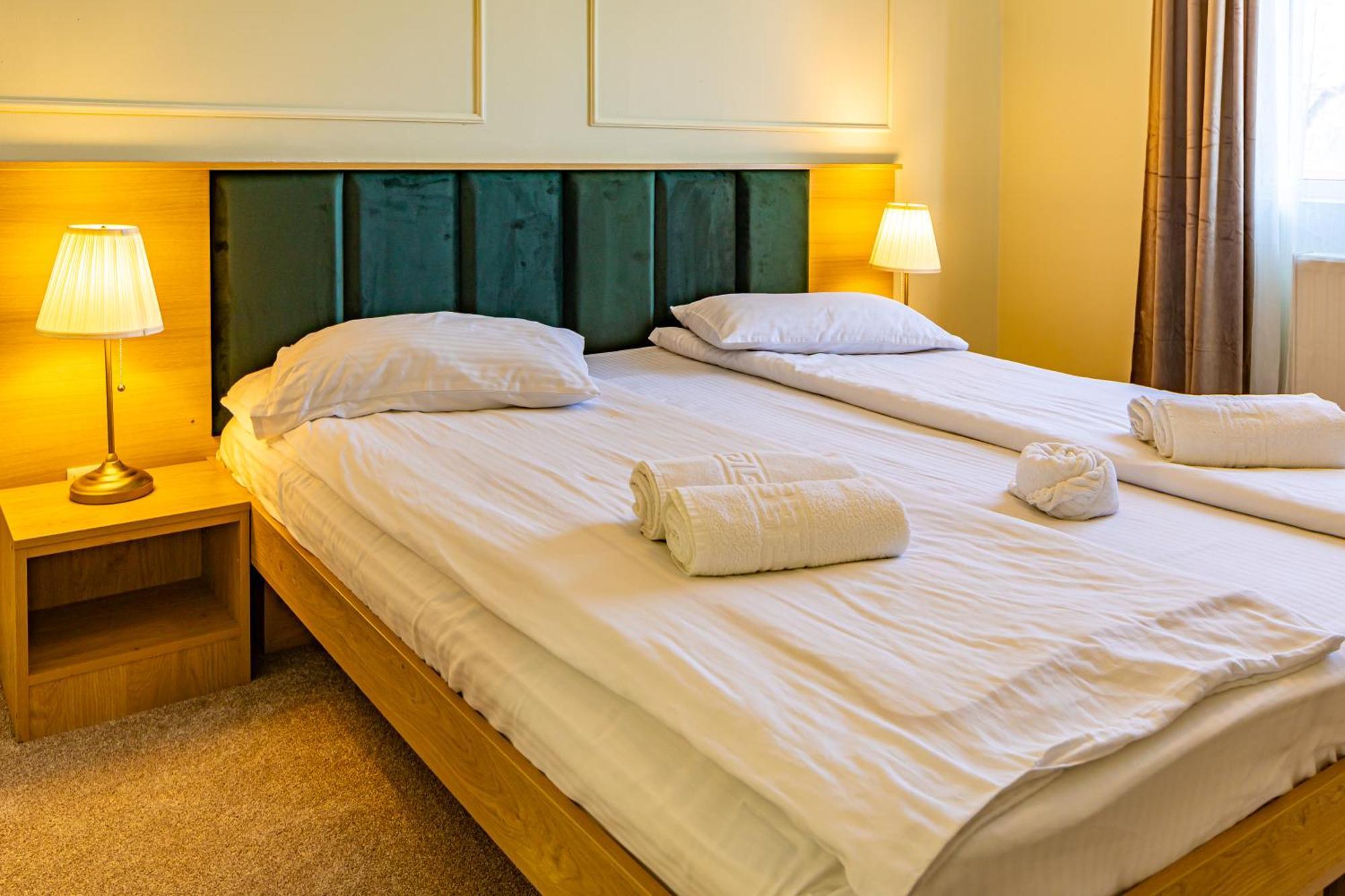 Pension Bella Vista Сигишоара Экстерьер фото
